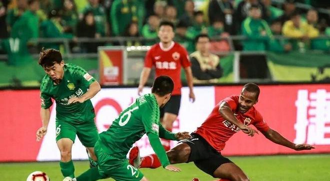 关于深圳佳兆业主场连败，保级前景堪忧的信息